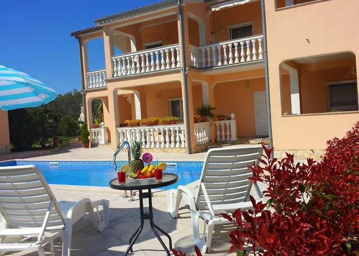 Apartments Delphin